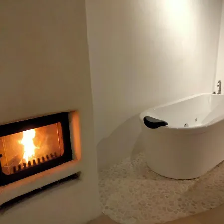 Casa Cueva El Naranjo Rocabella Ferienhaus